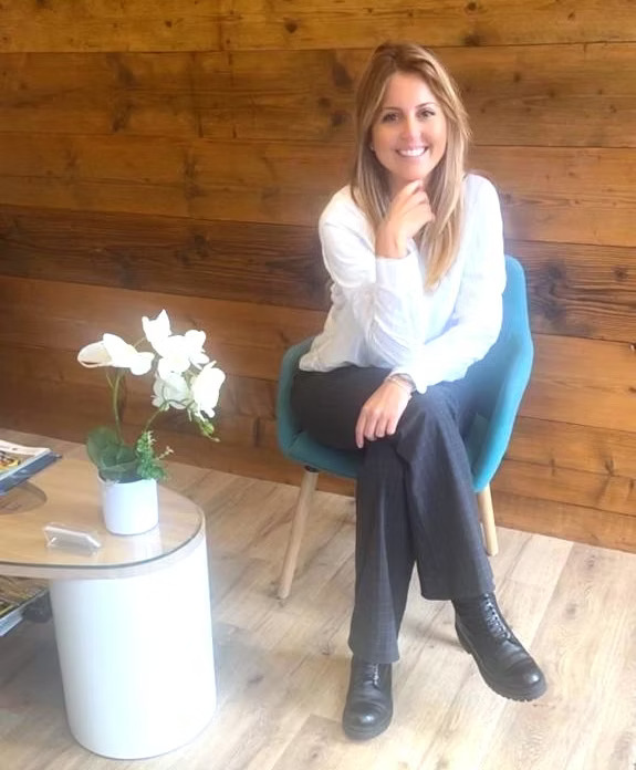 Portrait of Deniz Sarper, Psychotherapist